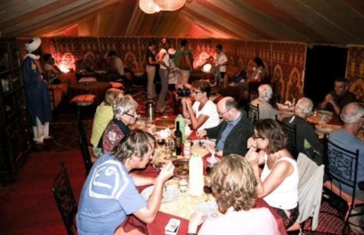 Merzouga Desert Luxury Camp 外观 照片